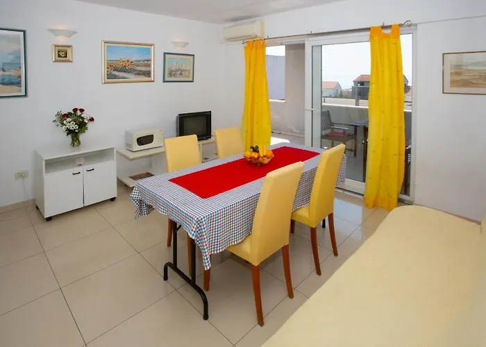 Slobodan Apartman Makarska