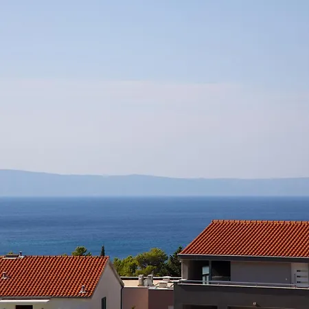 Slobodan Apartment Makarska