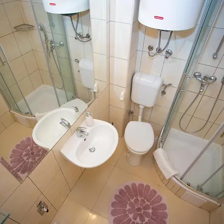 Slobodan Apartment